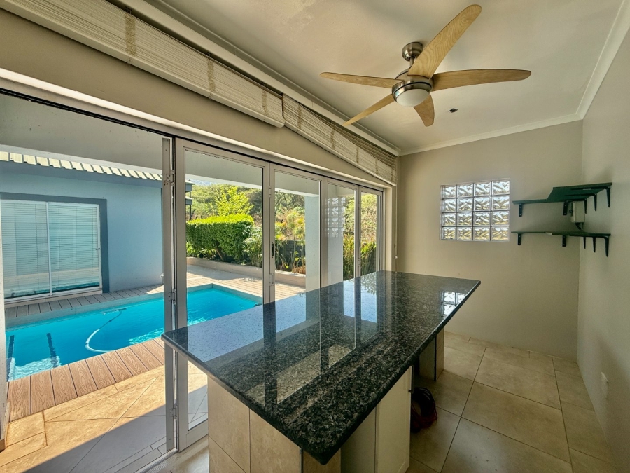 To Let 3 Bedroom Property for Rent in Caribbean Beach Club North West